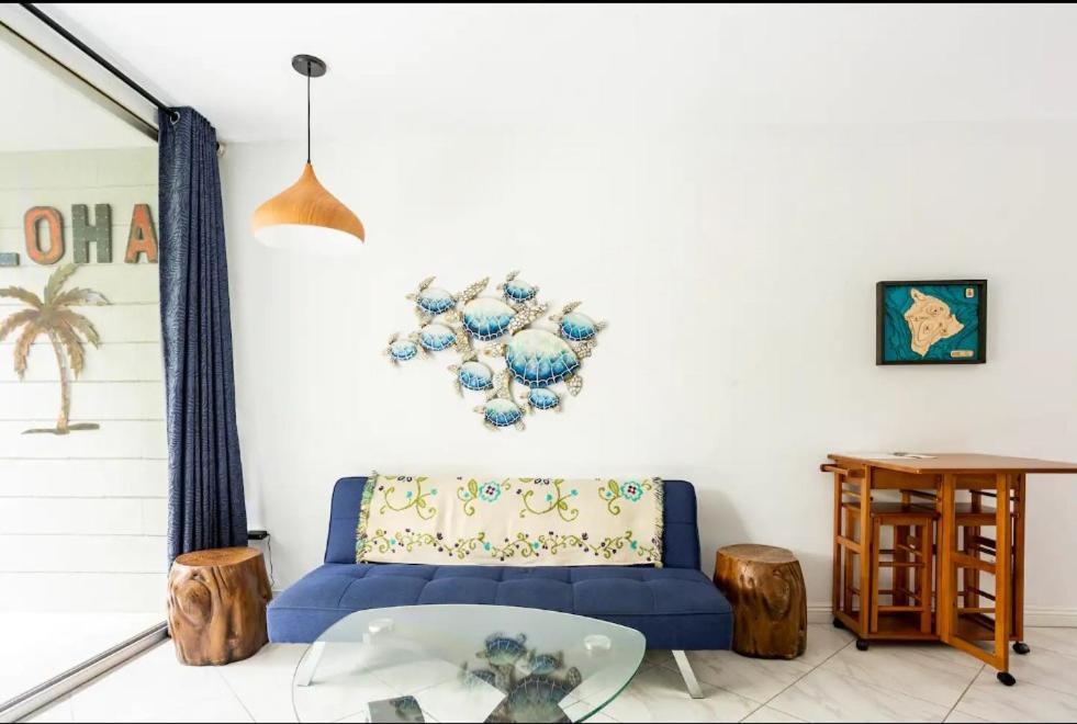 Downtown Hawaiian Theme Condo With Hot Tub, Pool & Beach - Kona Islander Inn Kailua-Kona Buitenkant foto