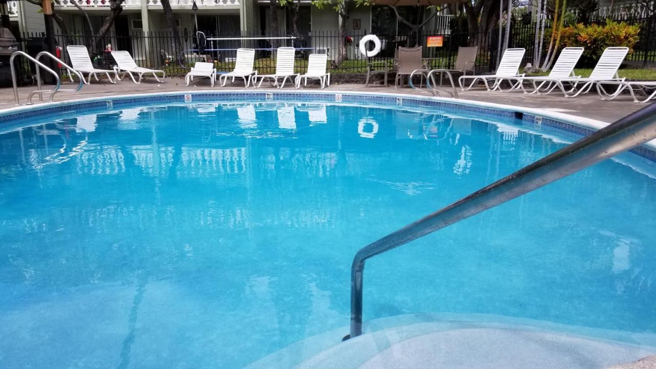 Downtown Hawaiian Theme Condo With Hot Tub, Pool & Beach - Kona Islander Inn Kailua-Kona Buitenkant foto